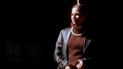 Tamara_Braun_--_The_Pretender_Ep_3_09_Murder_101481.jpg