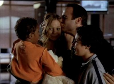 Without_a_Trace_Ep_6X01_Lost_Son440.jpg